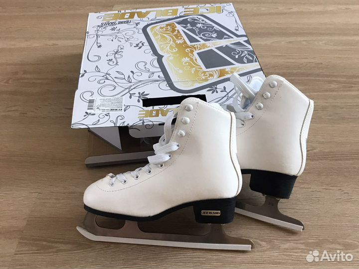 Коньки детские, размер 34