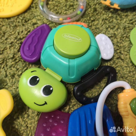 Погремушки, игрушки пакетом