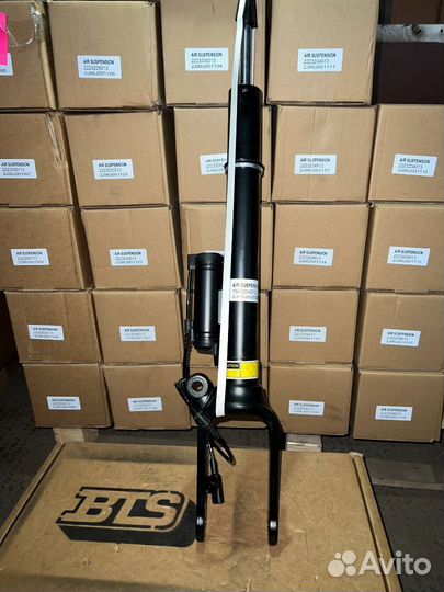 Амортизатор Mercedes ML/GL W164/X164 передний