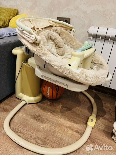 Великолепные детские электронные качели Graco