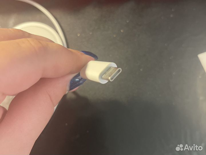 Зарядка для iPhone magsafe
