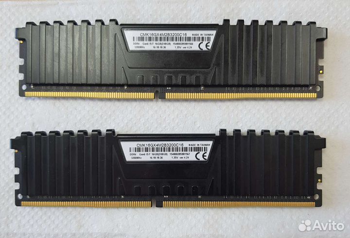 Оперативная память Corsair Vengeance LPX DDR4 16GB