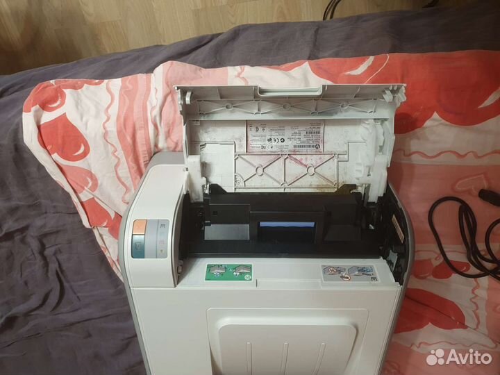 Принтер цветной лазерный HP Color LaserJet CP1215