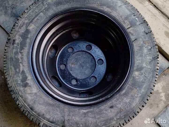 Продам колесо