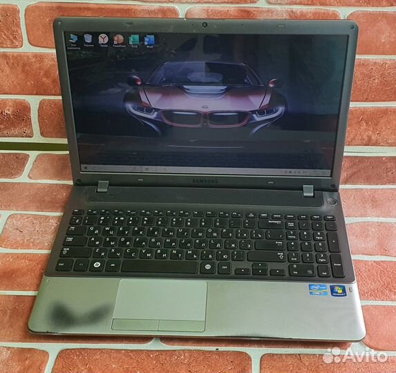 Samsung intel I7 RAM 8 GB SSD для учебы И работы