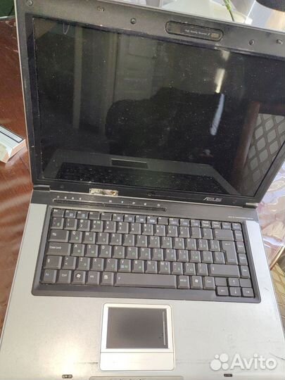 Ноутбук asus