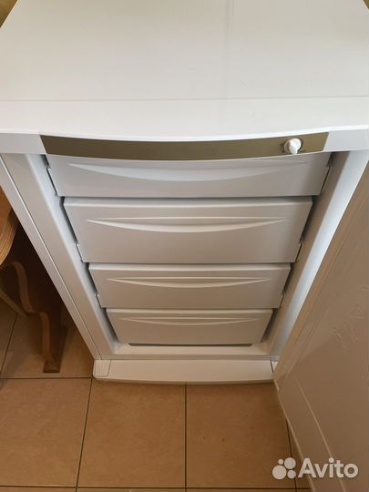 Морозильная камера Indesit