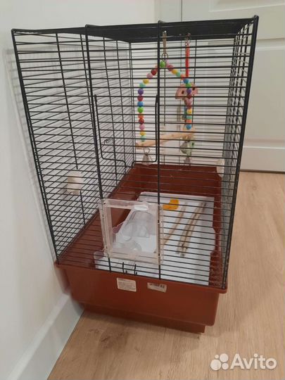 Большая клетка для птиц