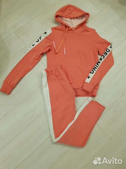 Спортивный костюм