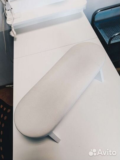 Подставка для рук маникюрная