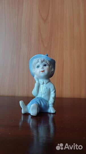 Статуэтки мальчики