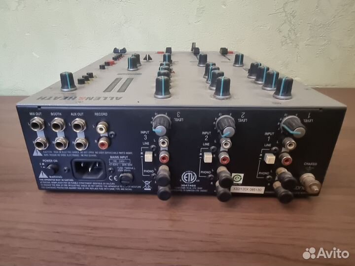 Allen & heath xone 32