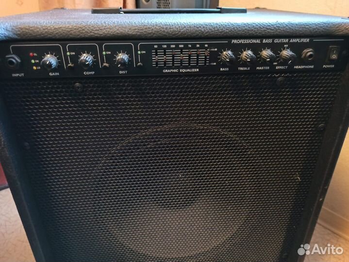 Басовый комбоусилитель Yerasov BA-110R