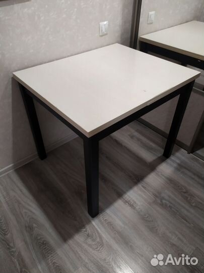 Кухонный стол и 4 стула, бу