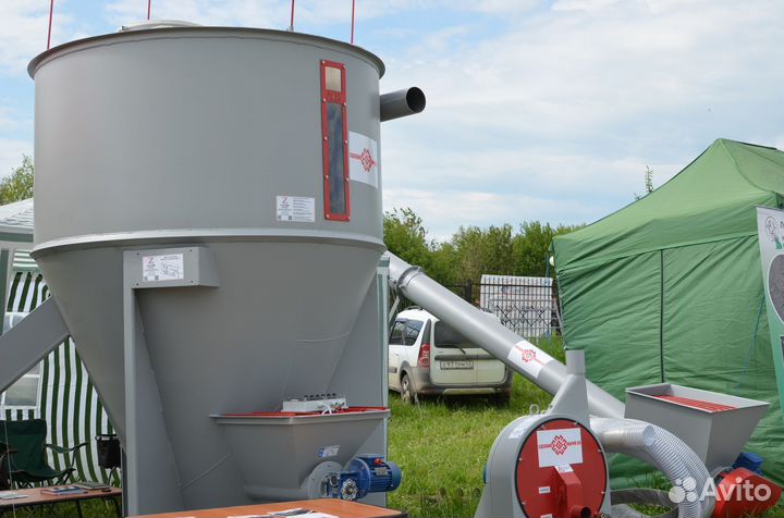 Смеситель кормов