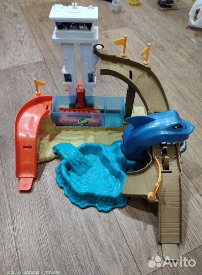 Игрушки
