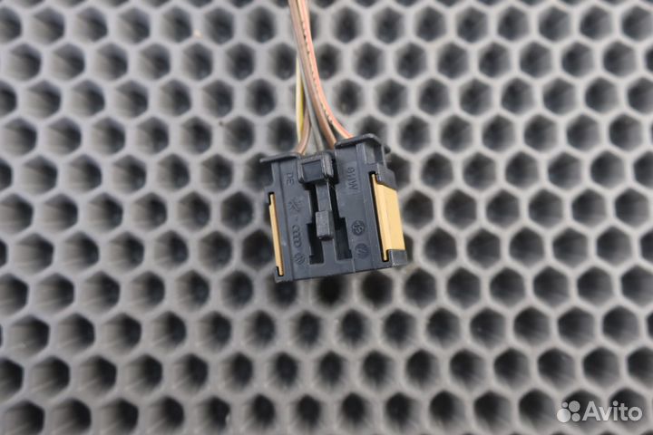 Разъем vag 6Q0972773A