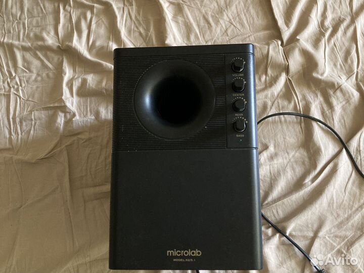 Сабвуфер Microlab