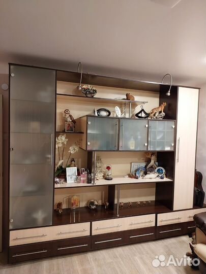 Мебель для гостинной бу