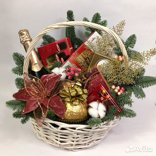 Подарочные новогодние корзины