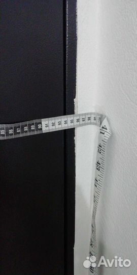 Дверь входная металлическая