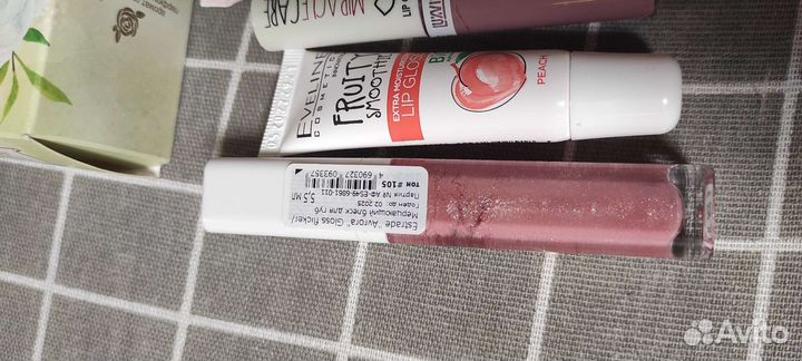 Набор косметики +ароматизатор для дома