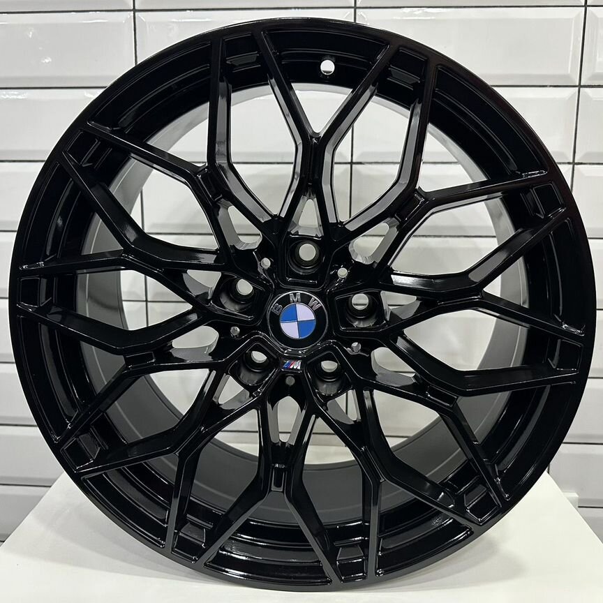 Литые диски FR Replica B1017 8×R18 5×120
