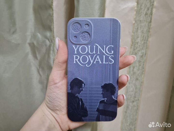 Чехол для iPhone 13