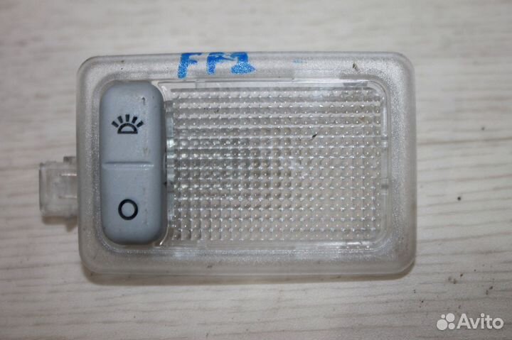 Плафон салона Ford Focus 2