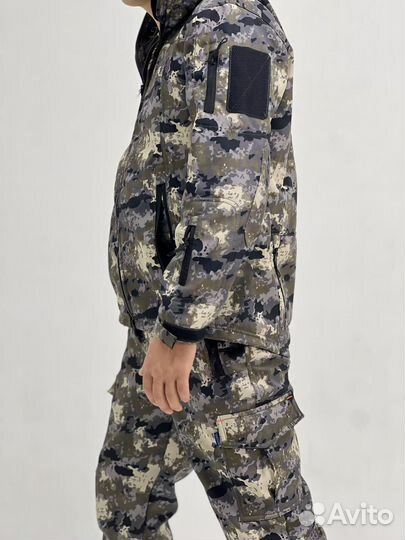 Камуфляжный костюм