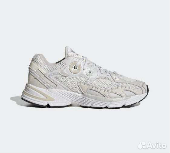 Кроссовки adidas новые
