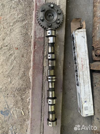 Сток распредвал с разрезной шестерней 2107