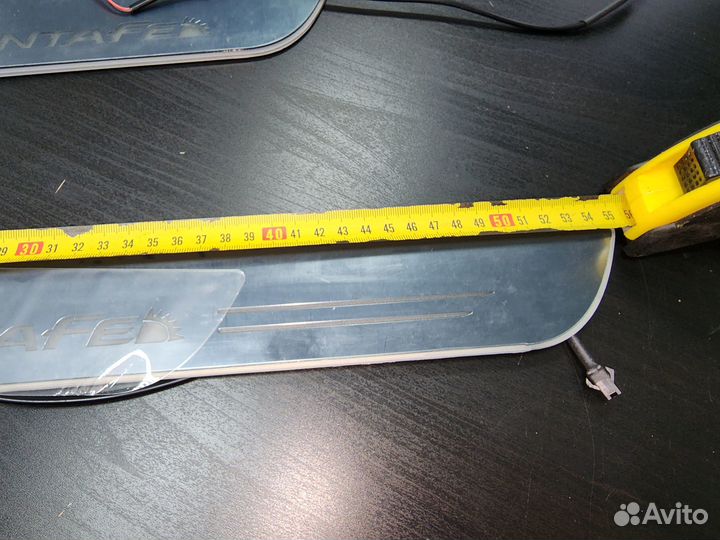 Hyundai Santa Fe накладки на дверные пороги