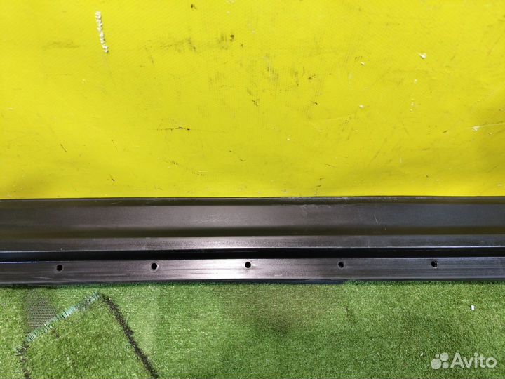 Накладка порога левая Mitsubishi Eclipse Cross 20