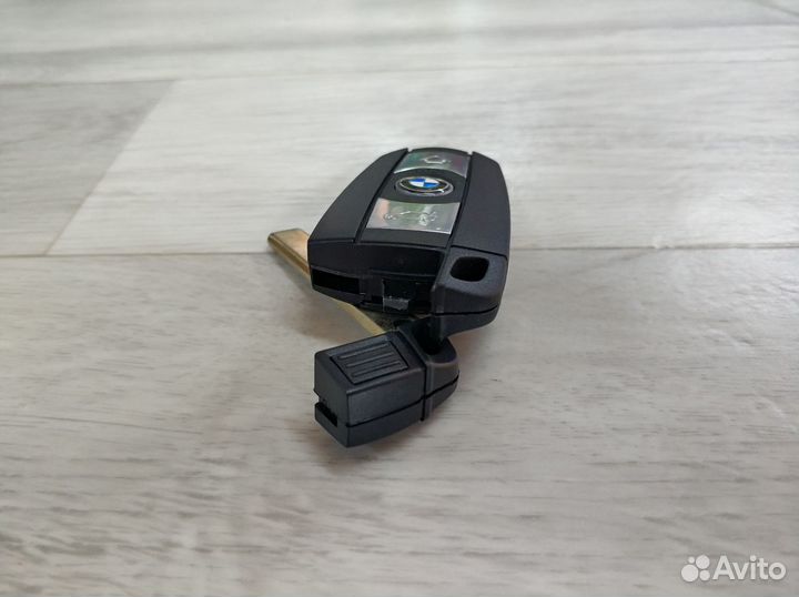 Смарт-ключ BMW в сборе