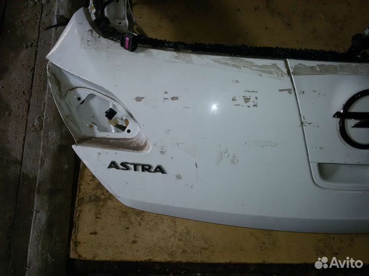 Хлопушка багажника