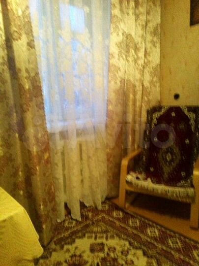 Комната 10 м² в 4-к., 4/5 эт.