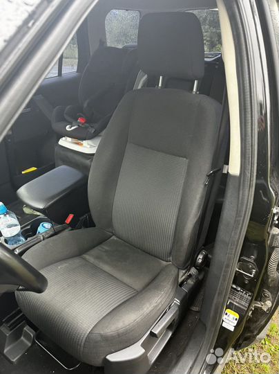 Freelander 2 сиденья