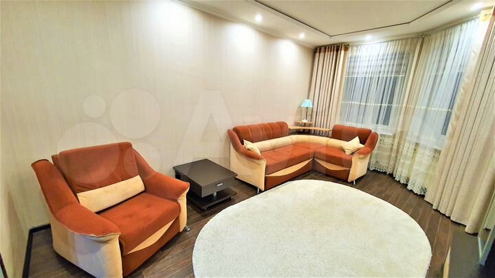 2-к. квартира, 56 м², 5/10 эт.