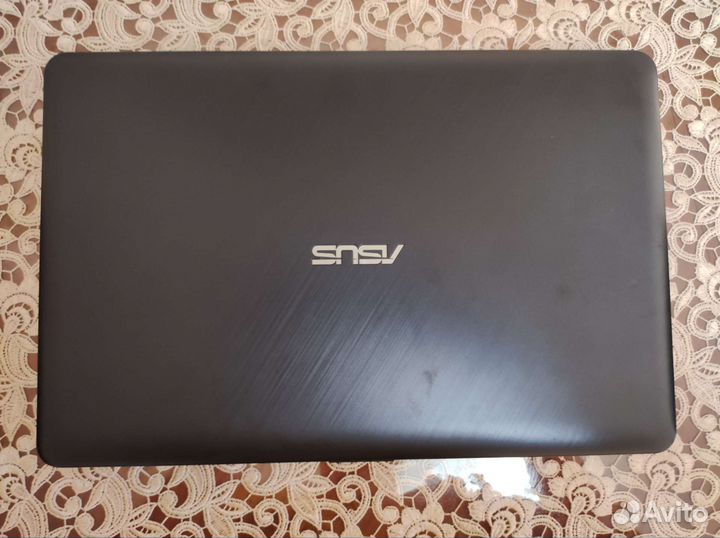 Ноутбук asus