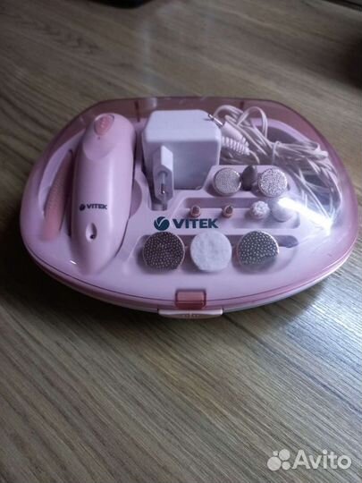 Маникюрный набор Vitek