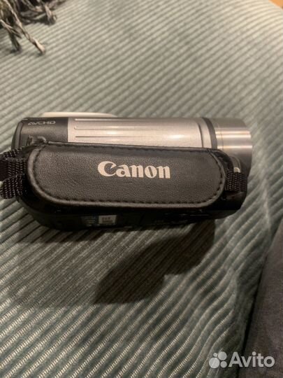 Видеокамера canon legria