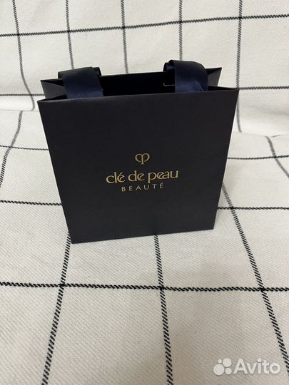 Пакет Cle de peau beaute оригинал