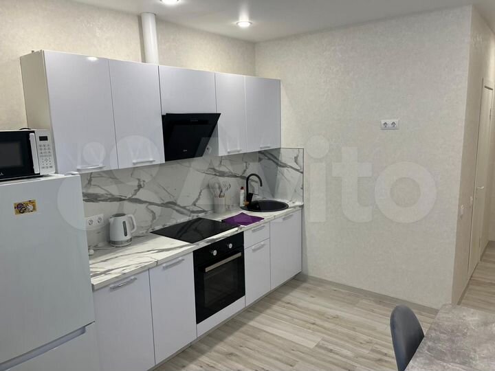 1-к. квартира, 35 м², 1/24 эт.