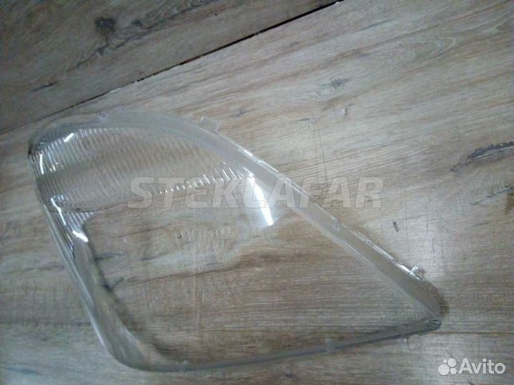 Стекло фары Mercedes-Benz Sprinter W906 (2006-201