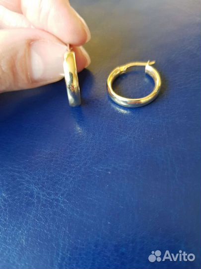 Золотые серьги