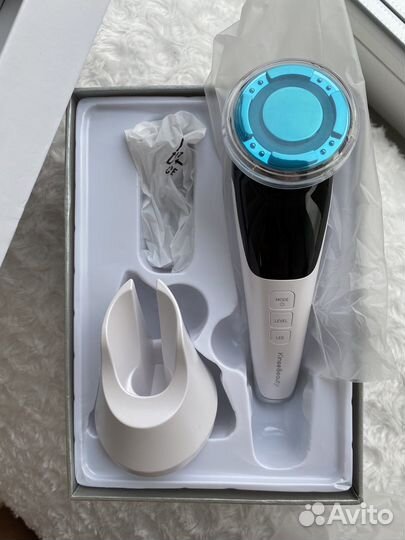 EMS массажер для лица