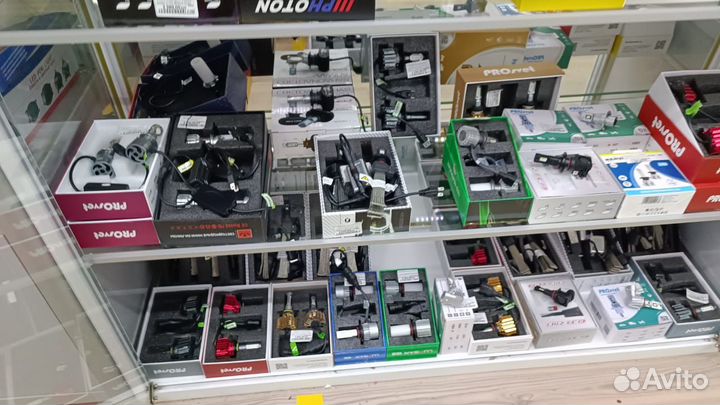 Стекло фары mercedes E-class W212 2009-2013 logo