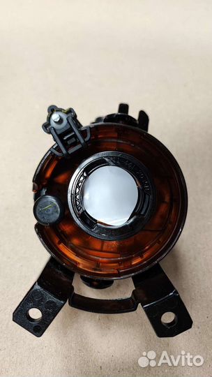 Фара противотуманная левая Skoda Octavia 04