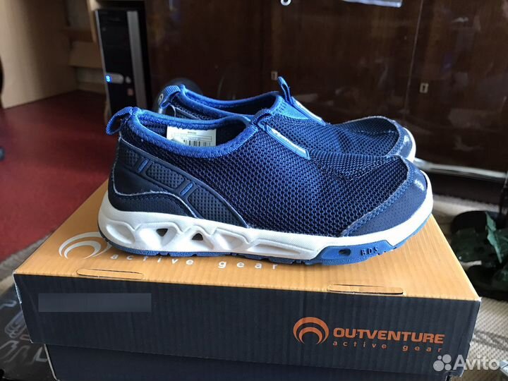 Кроссовки детские